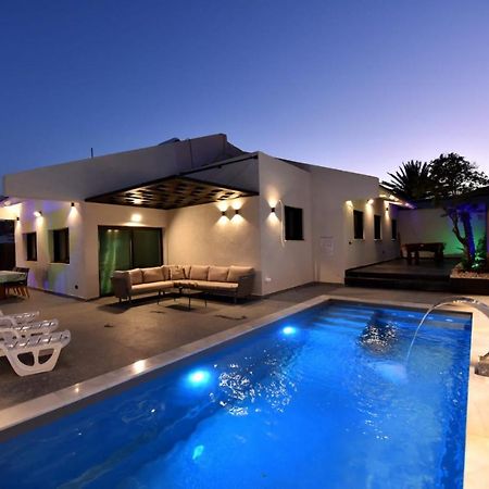 White-Private Pool Luxury Villa אילת מראה חיצוני תמונה